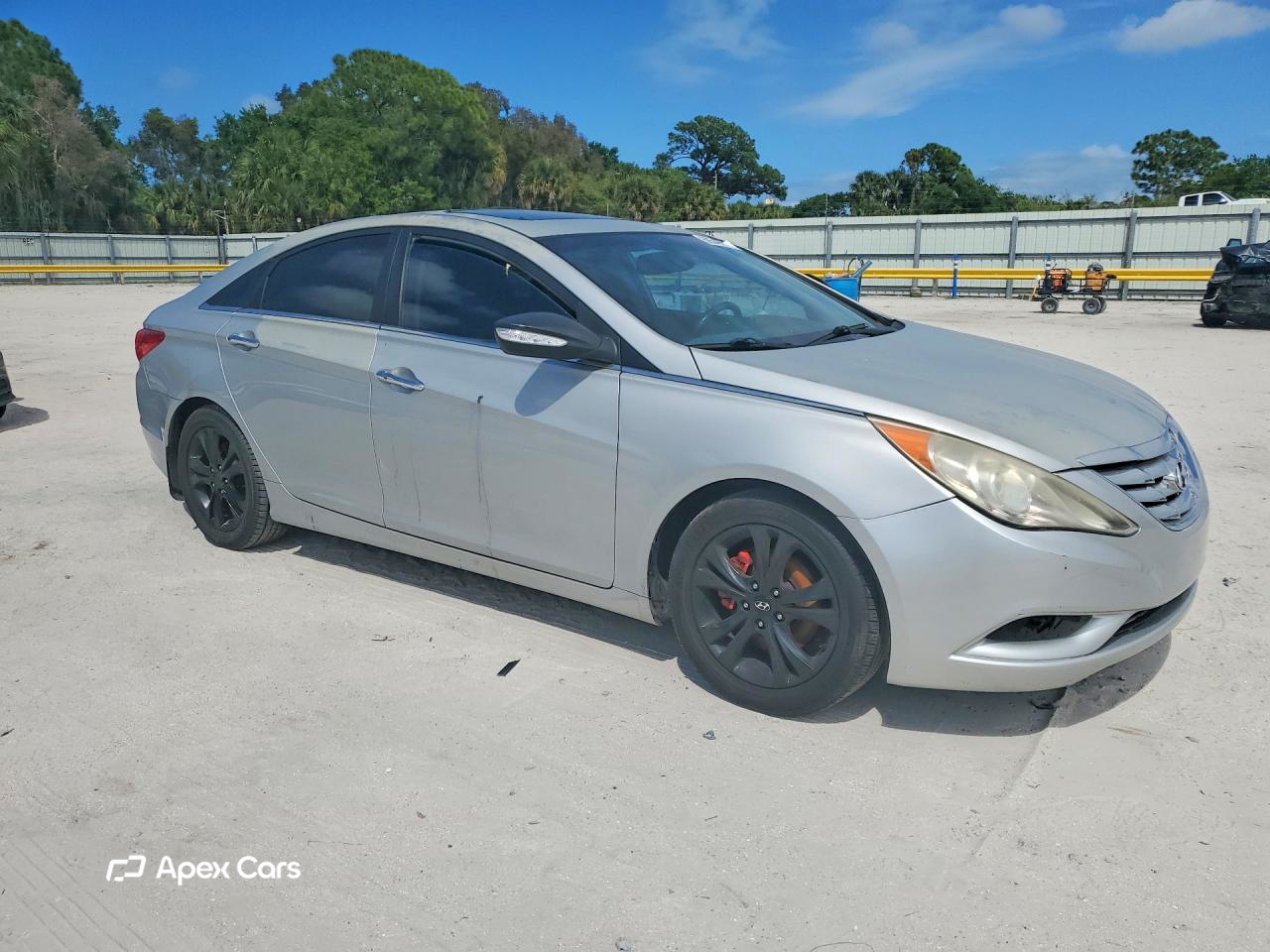 Hyundai Sonata 2011