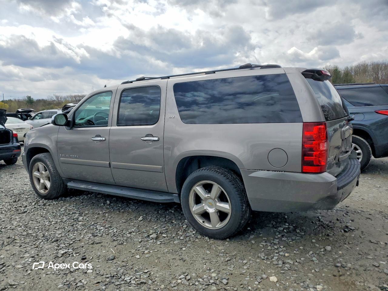 Chevrolet Suburban 2008