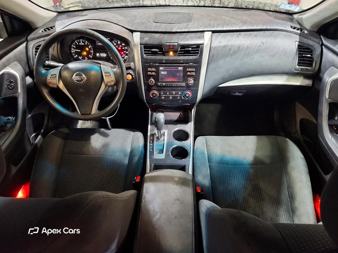 Nissan Altima 2015