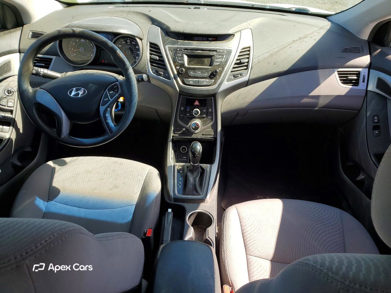 Hyundai Elantra 2015