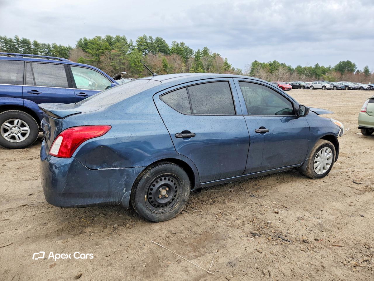 Nissan Versa 2016