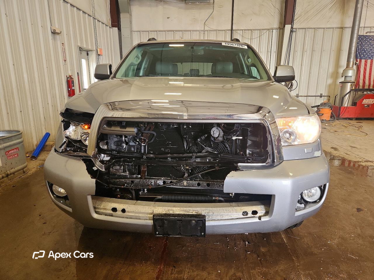 Toyota Sequoia 2012