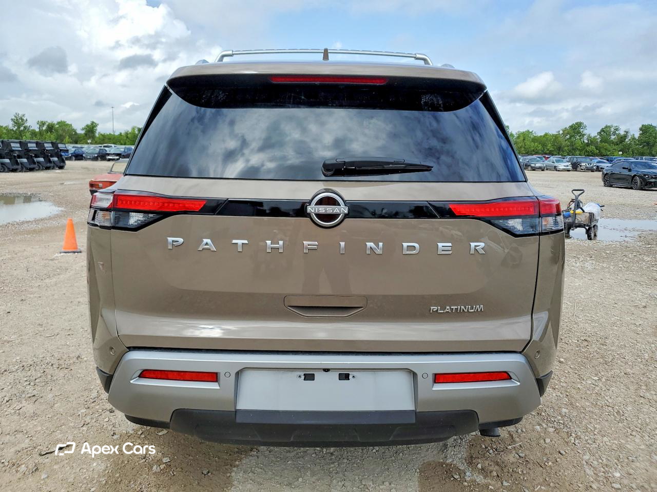 Nissan Pathfinder 2024