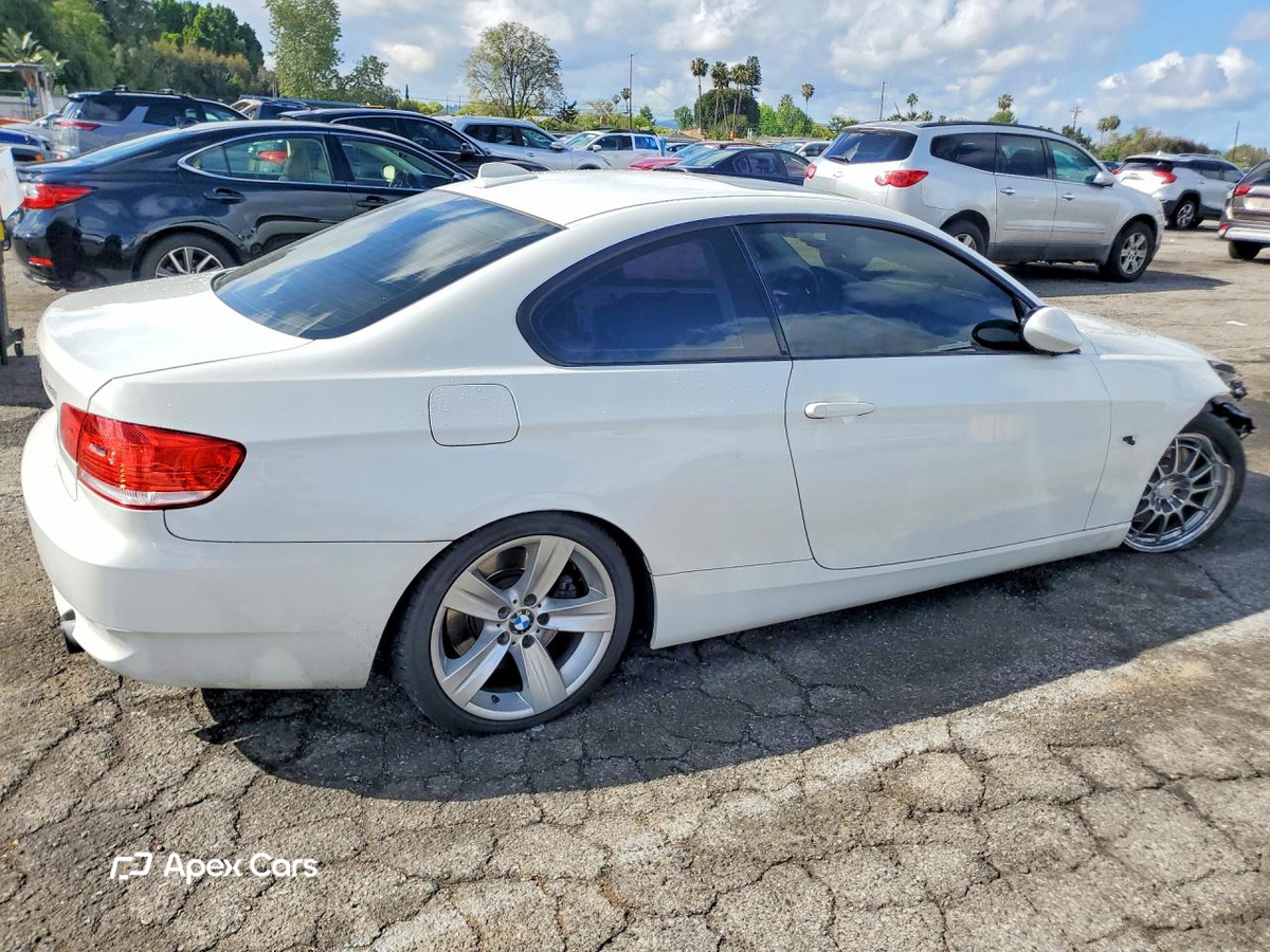 BMW Series 3 2009
