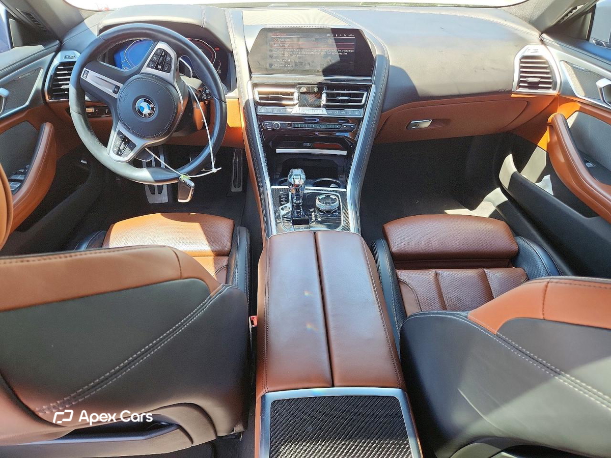 BMW M8 2022