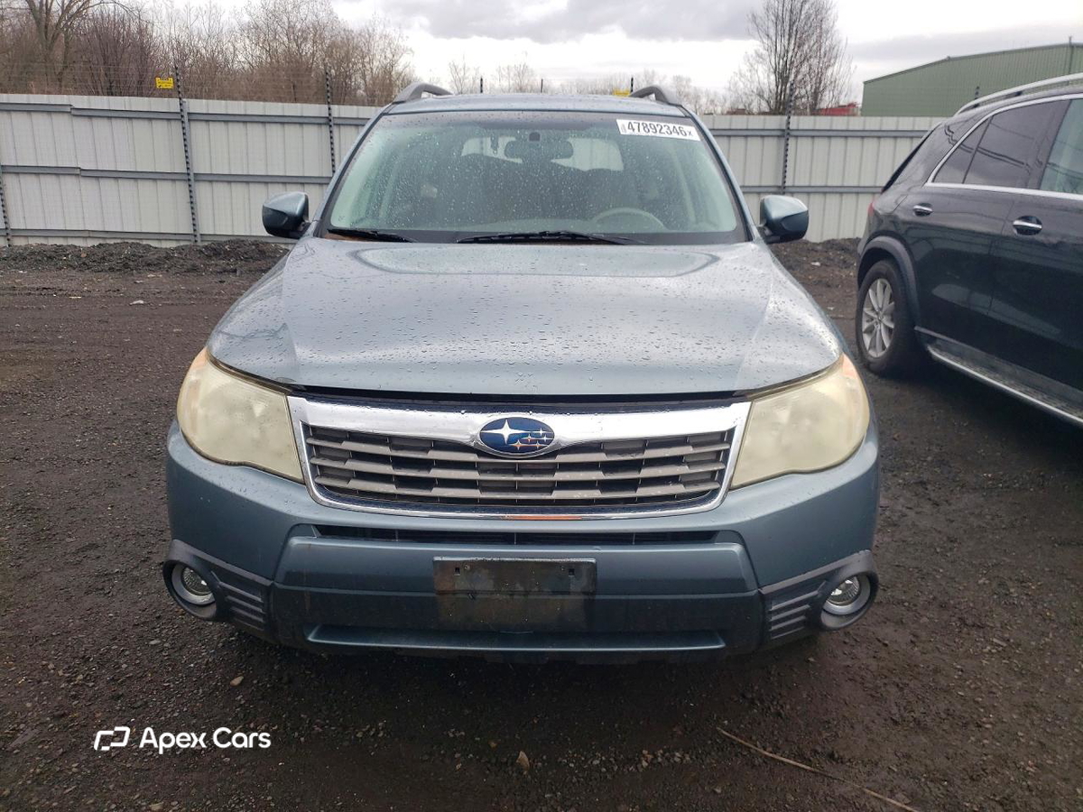 Subaru Forester 2010