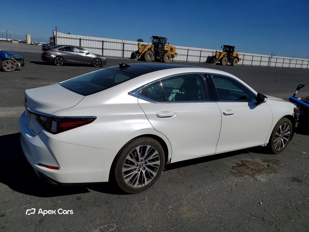 Lexus ES 2020
