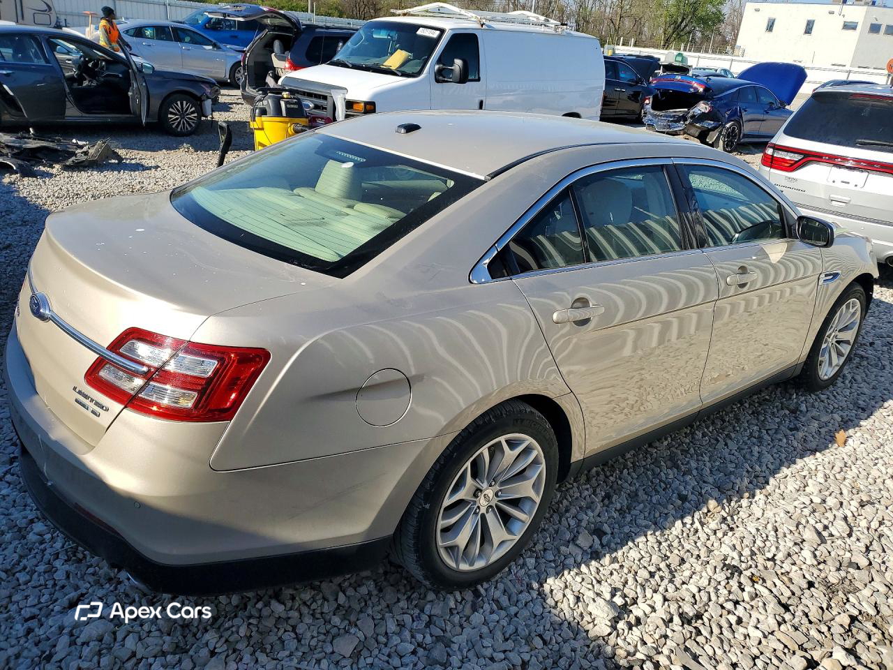 Ford Taurus 2017