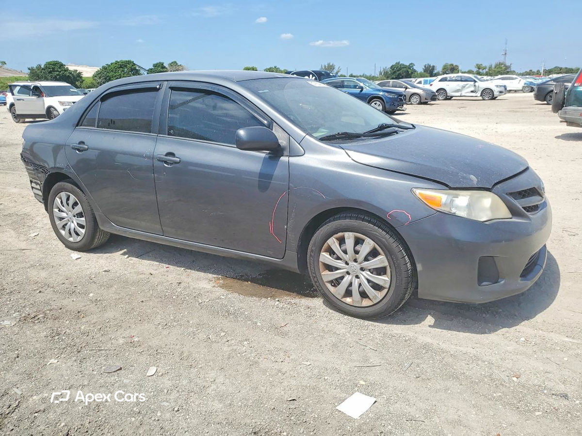 Toyota Corolla 2012