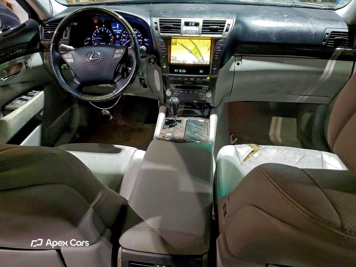 Lexus LS 2010