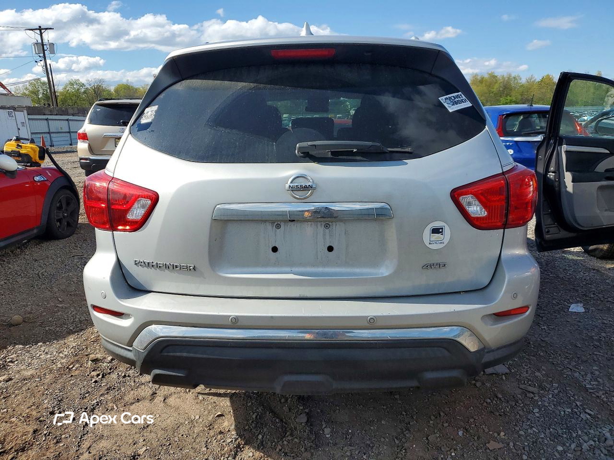 Nissan Pathfinder 2019