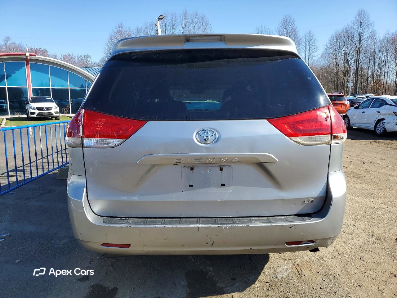 Toyota Sienna 2012