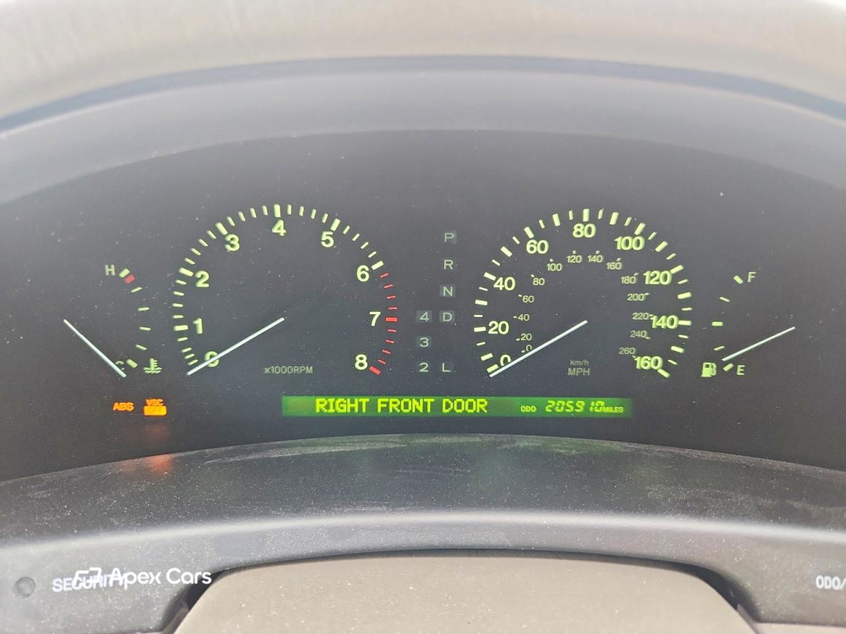 Lexus LS 1999