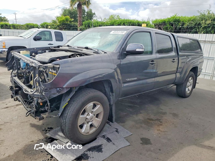 2015 Toyota Tacoma - Image 1 of 5