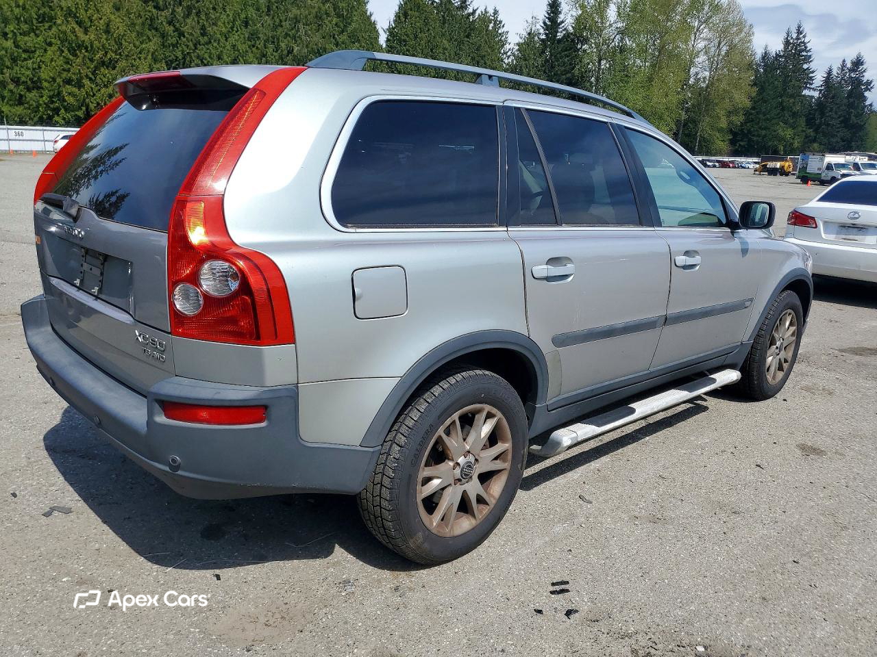 Volvo XC90 2004