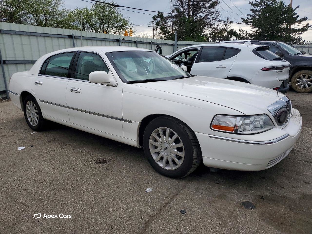 Lincoln Town Car 2006