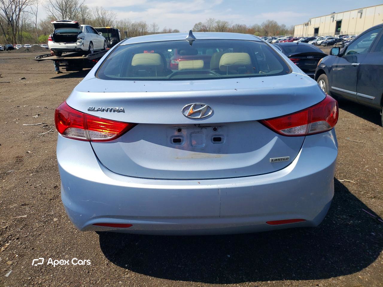Hyundai Elantra 2012