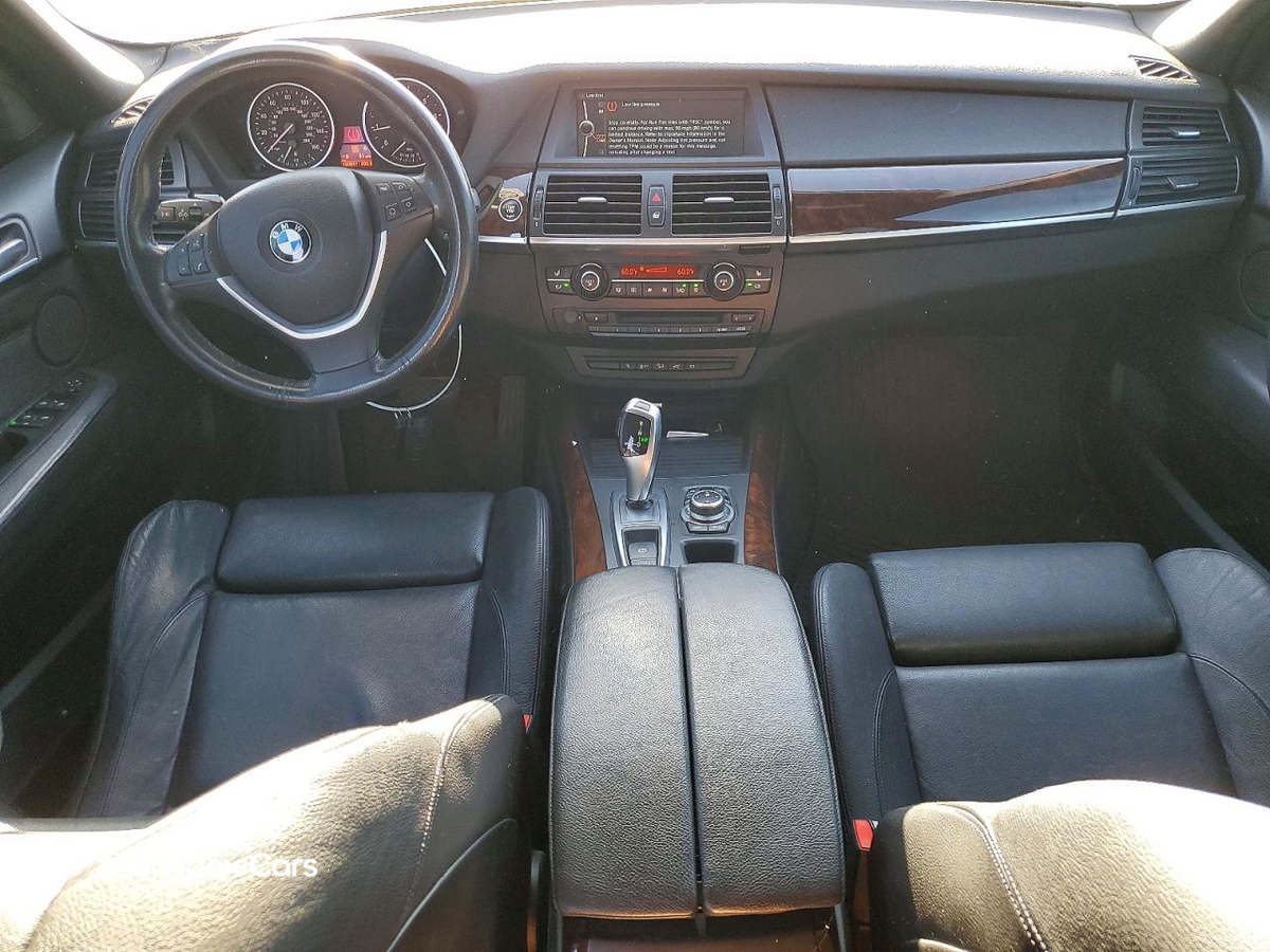 BMW X5 2011