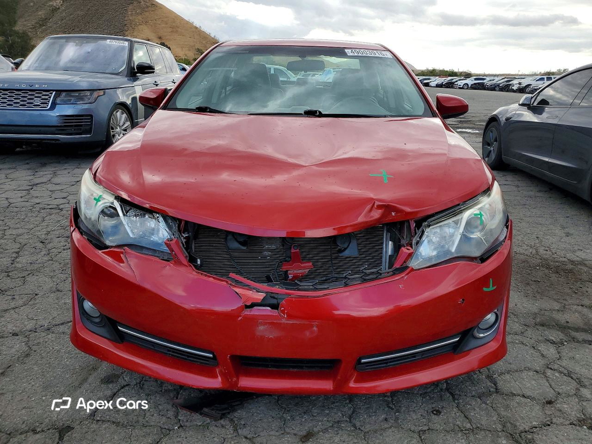 Toyota Camry 2012