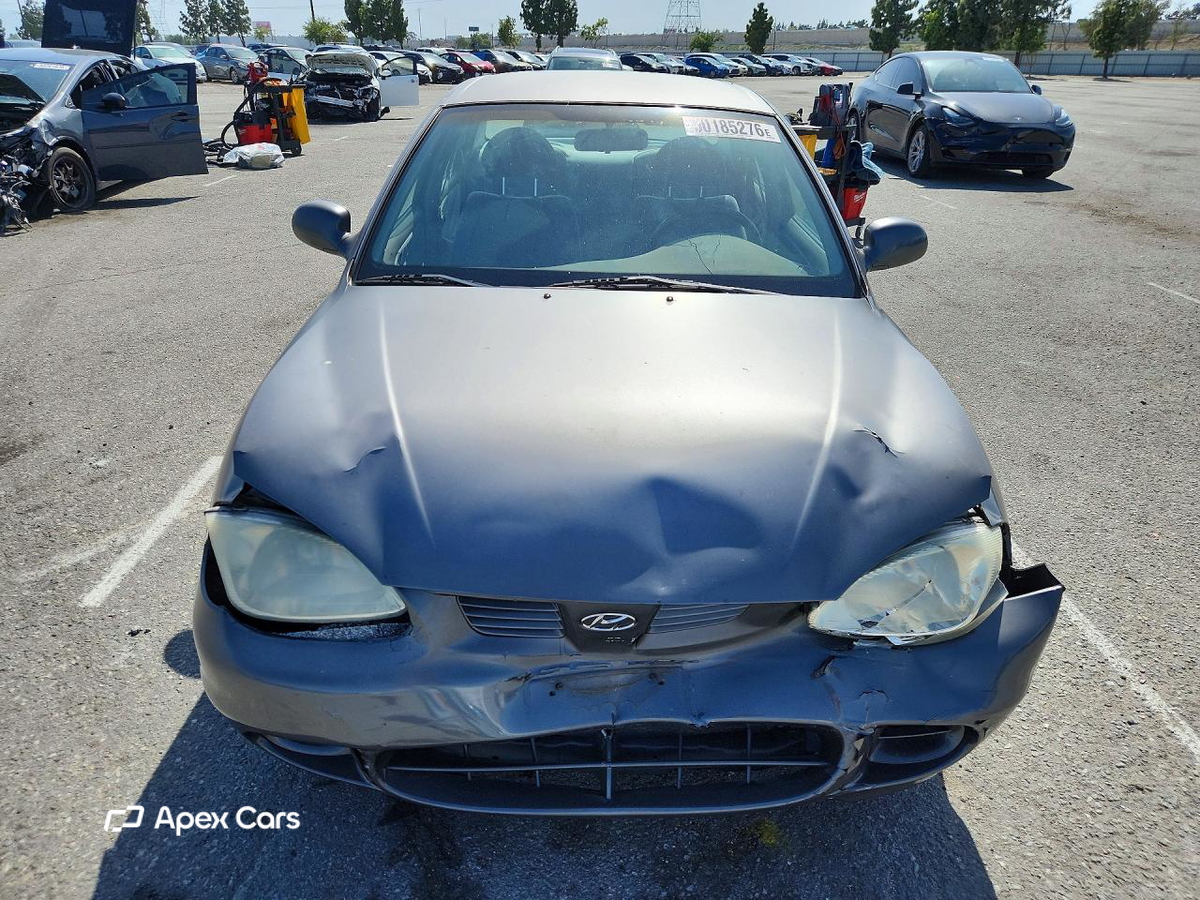 Hyundai Elantra 2000