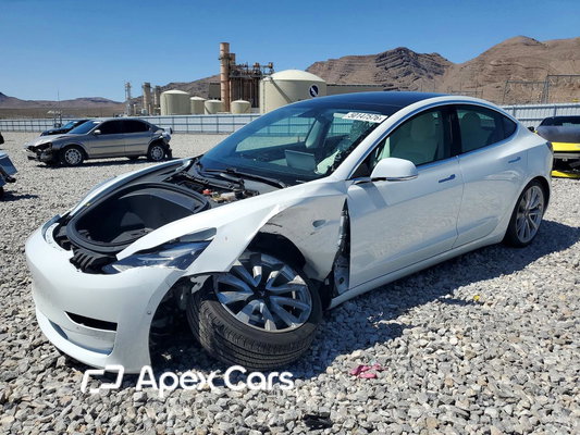 Tesla Model 3 2019 - Zdjęcie 1 z 12