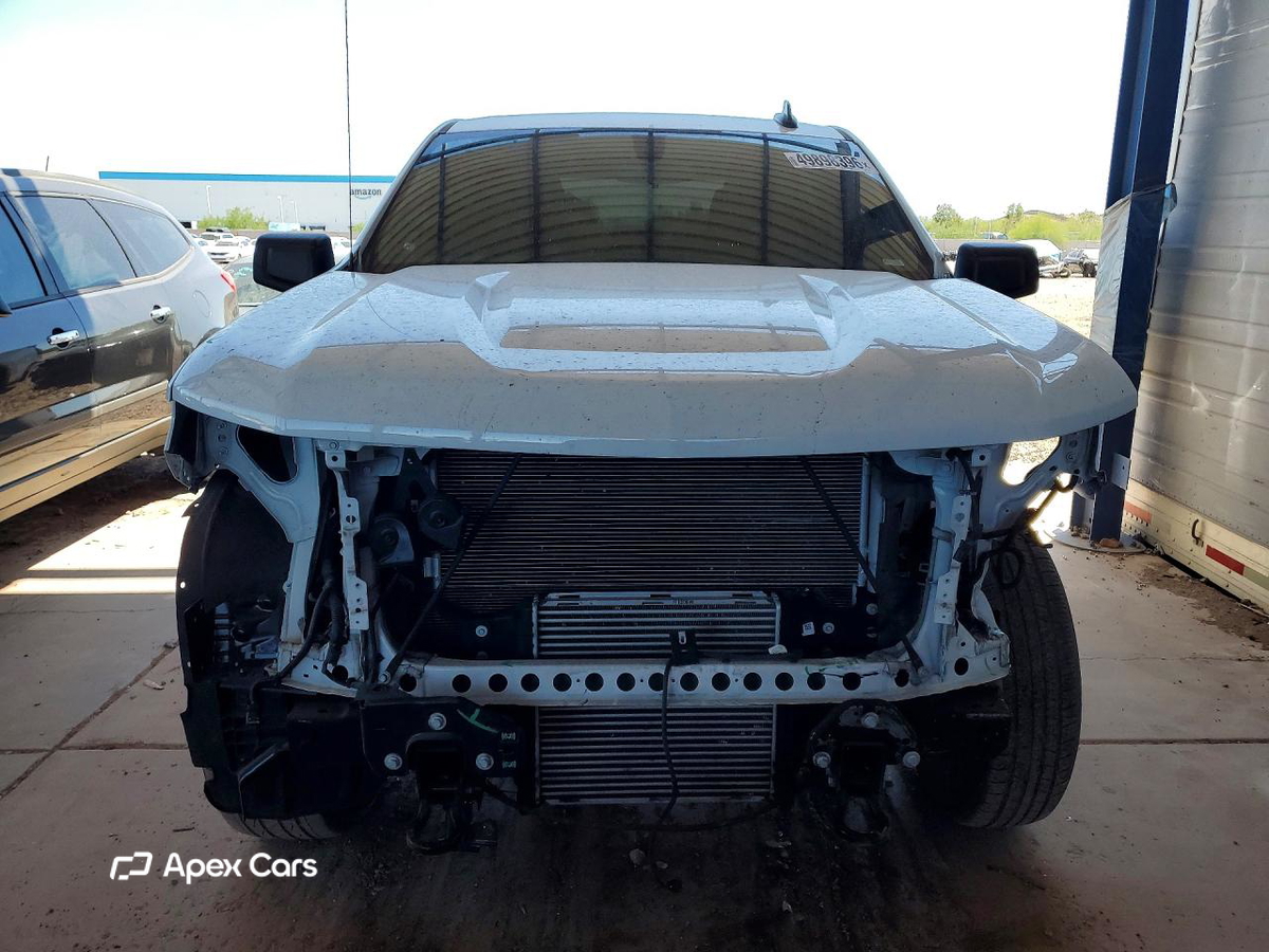 Chevrolet Silverado 2021