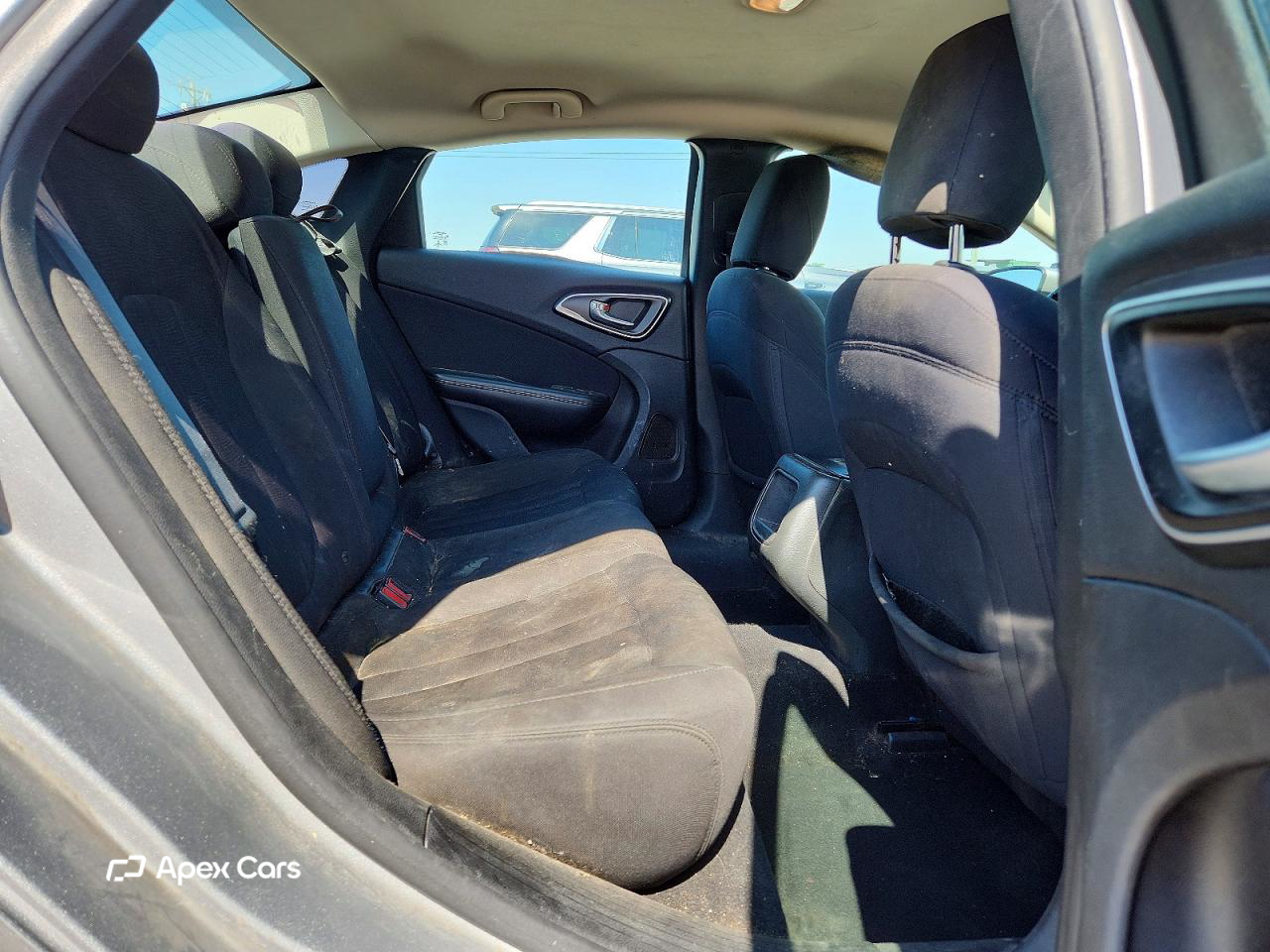 Chrysler 200 2015