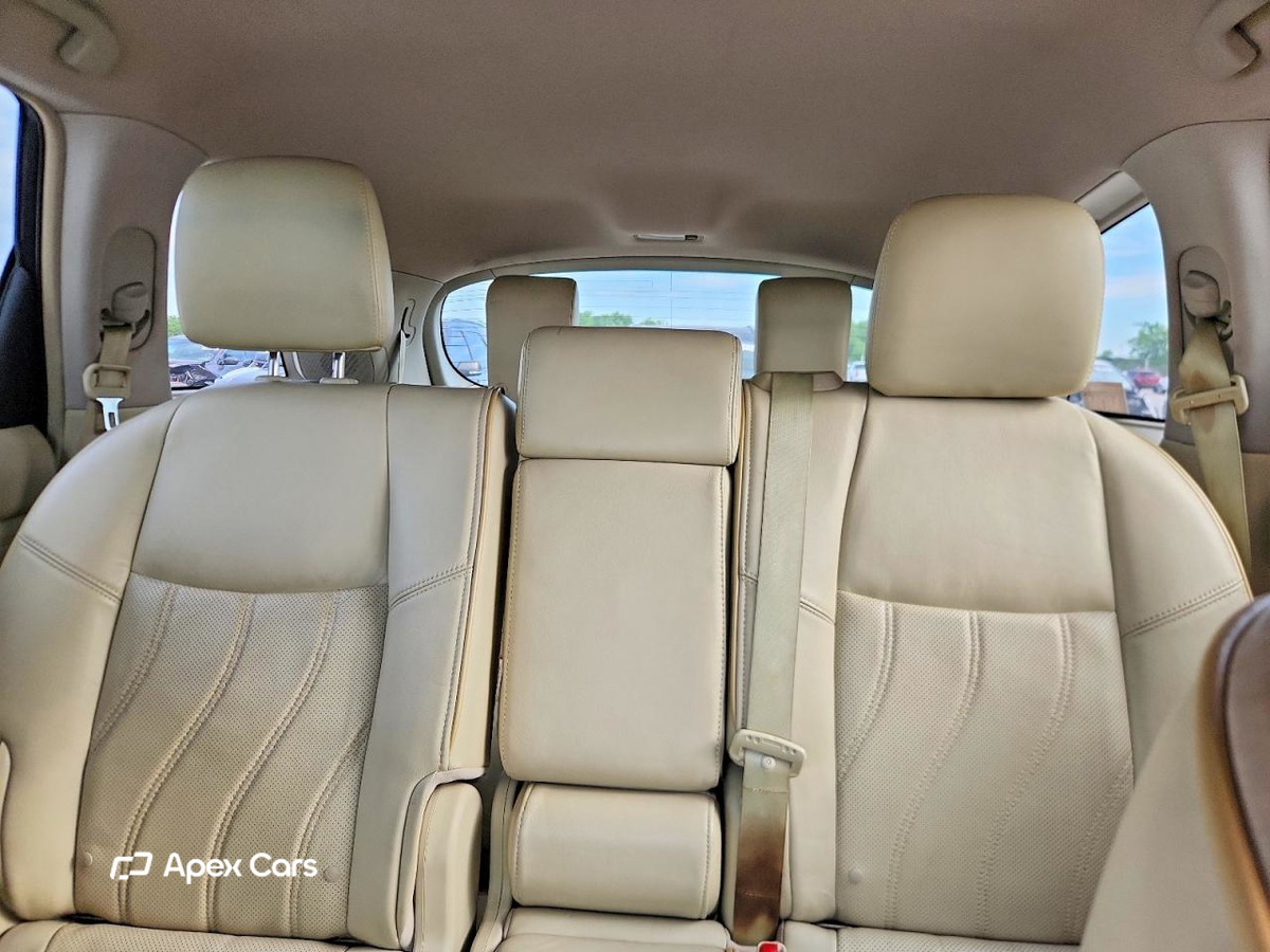 Infiniti JX 2013