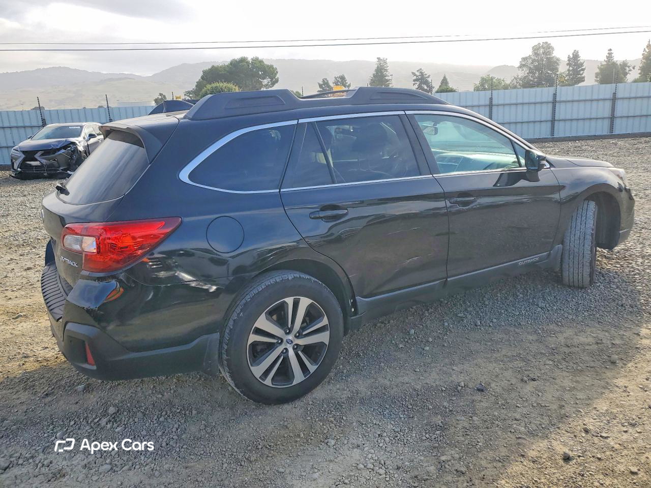 Subaru Outback 2018
