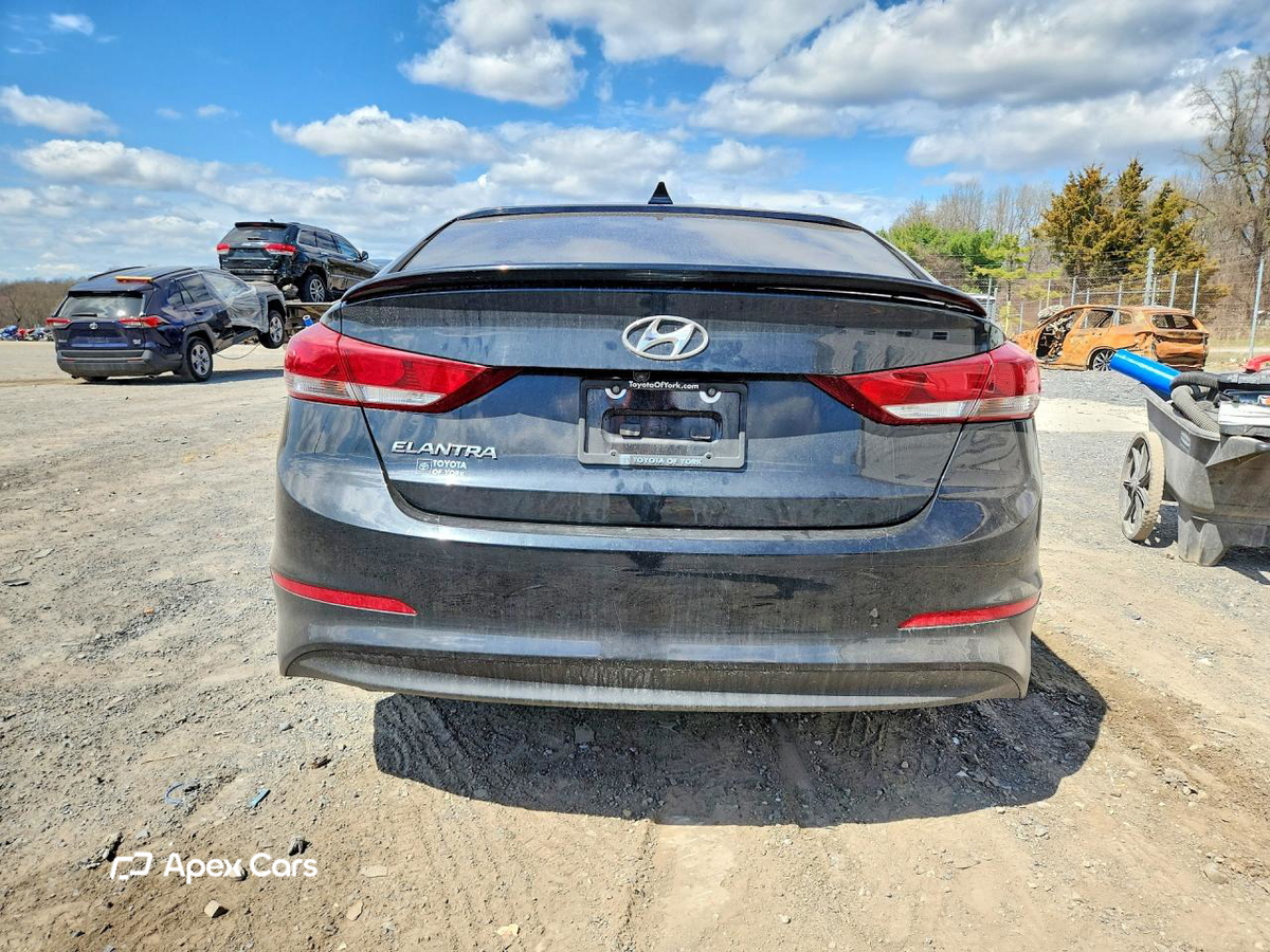 Hyundai Elantra 2018