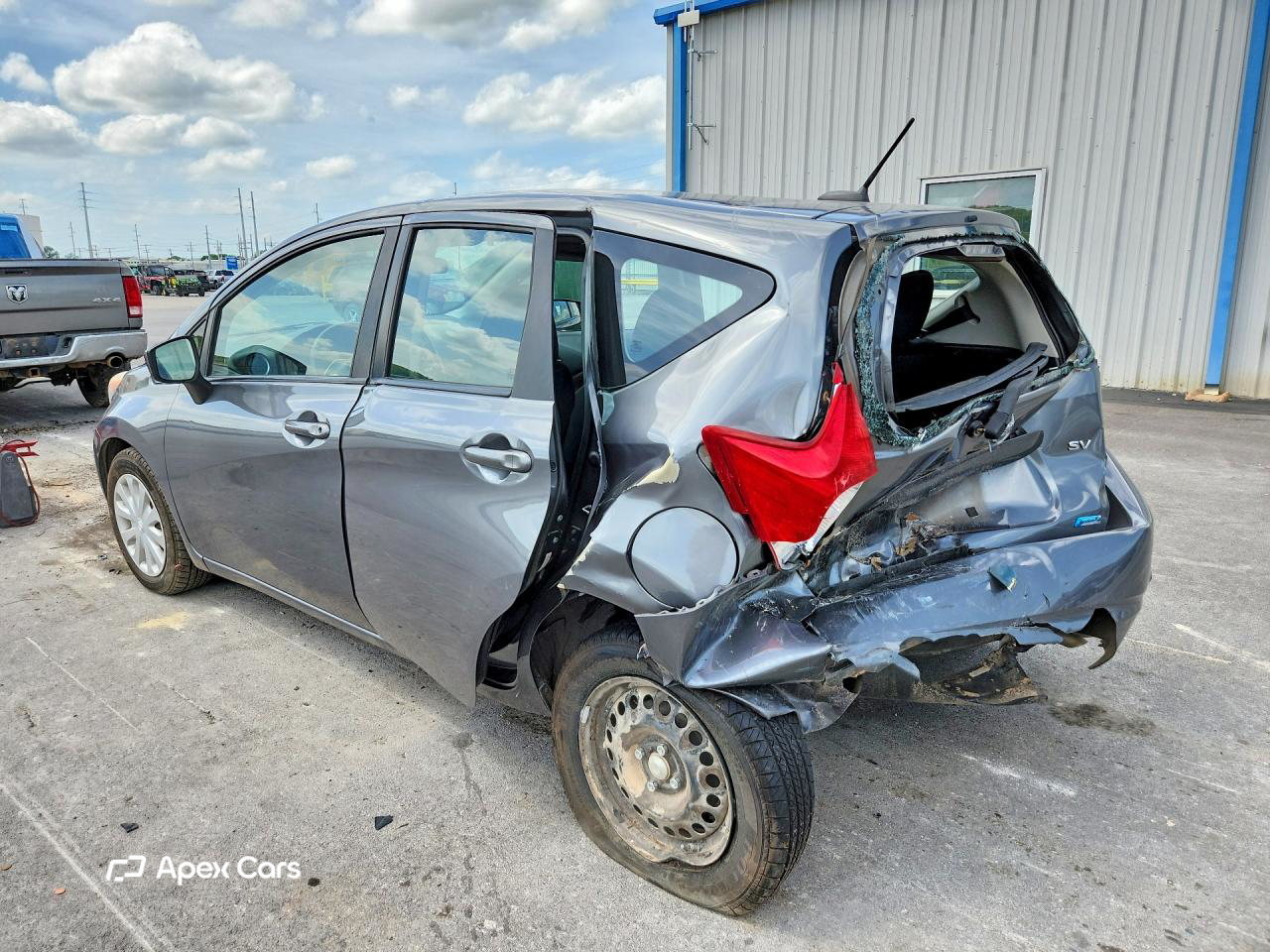 Nissan Versa 2016