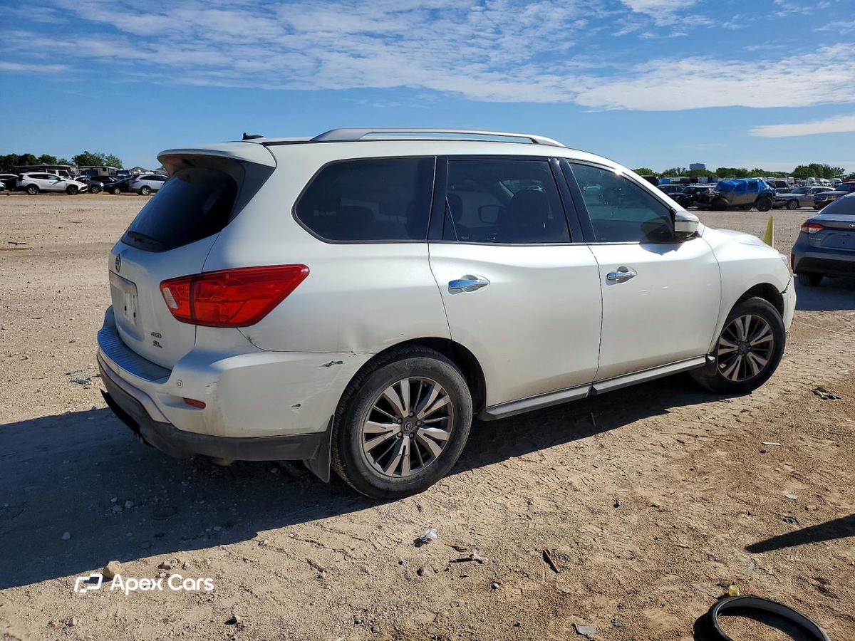 Nissan Pathfinder 2017