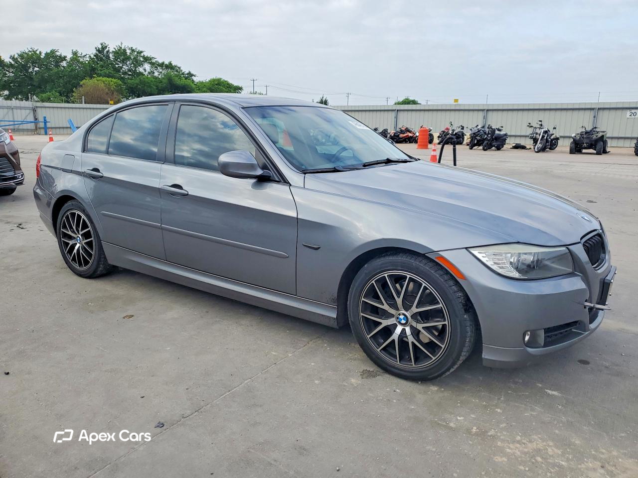 BMW Series 3 2009