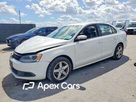 Volkswagen Jetta 2014 - Image 1 of 12