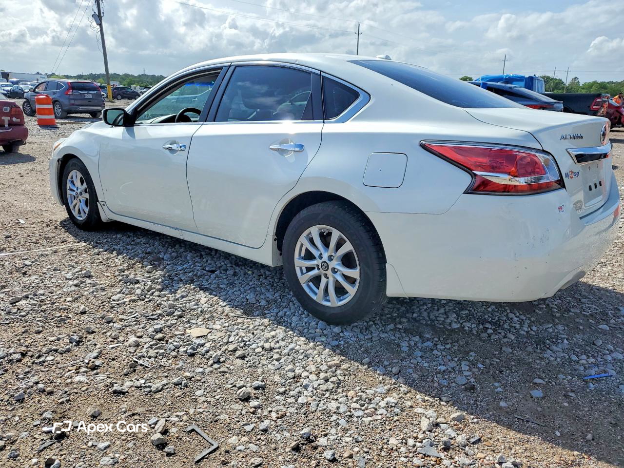 Nissan Altima 2015
