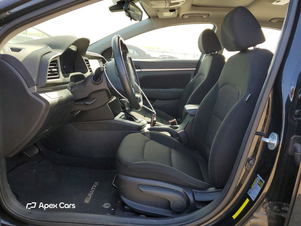 Hyundai Elantra 2019