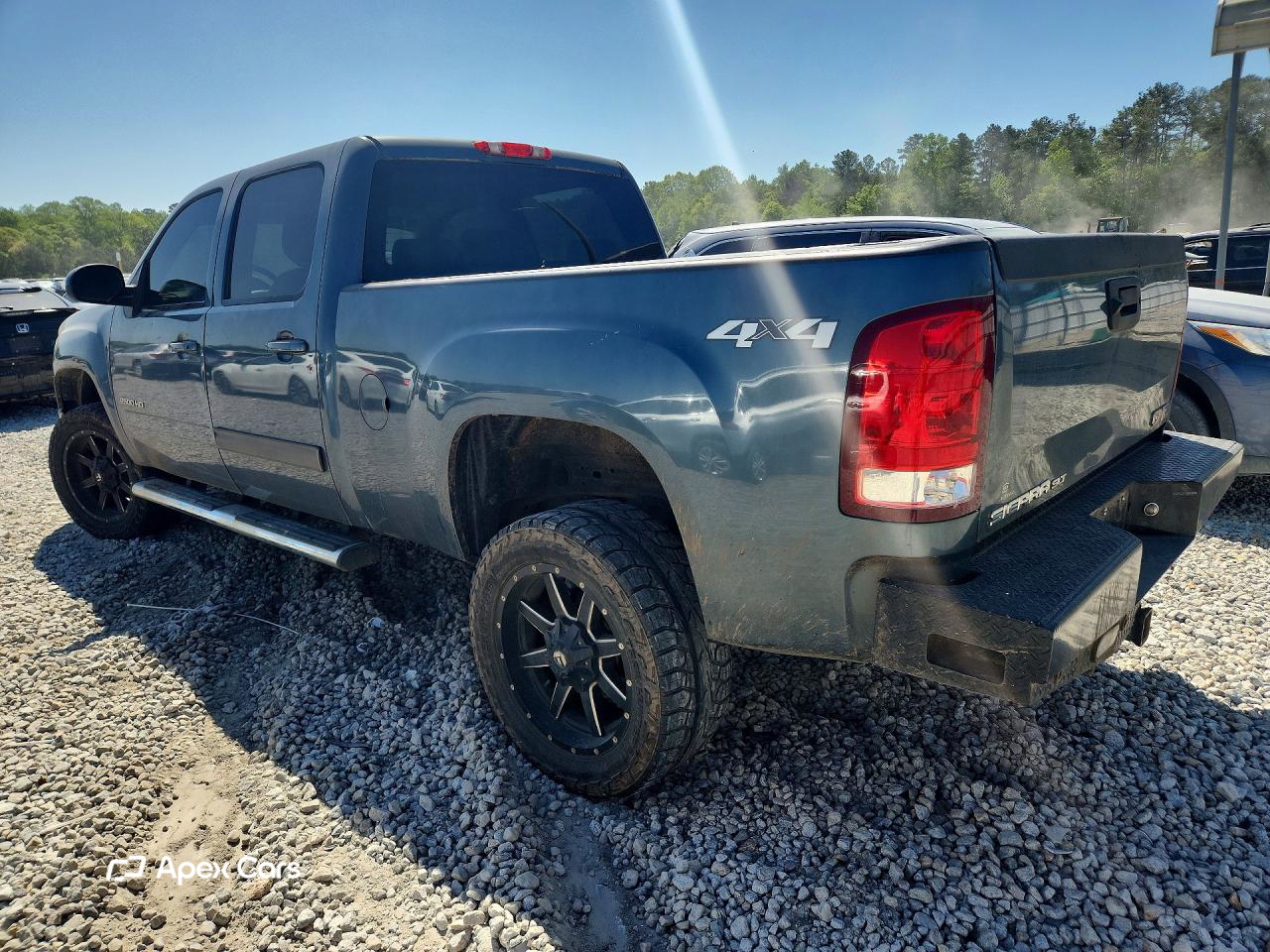 GMC Sierra 2011