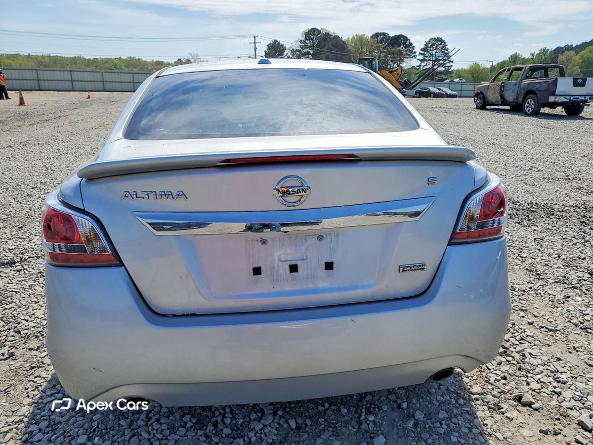 Nissan Altima 2015