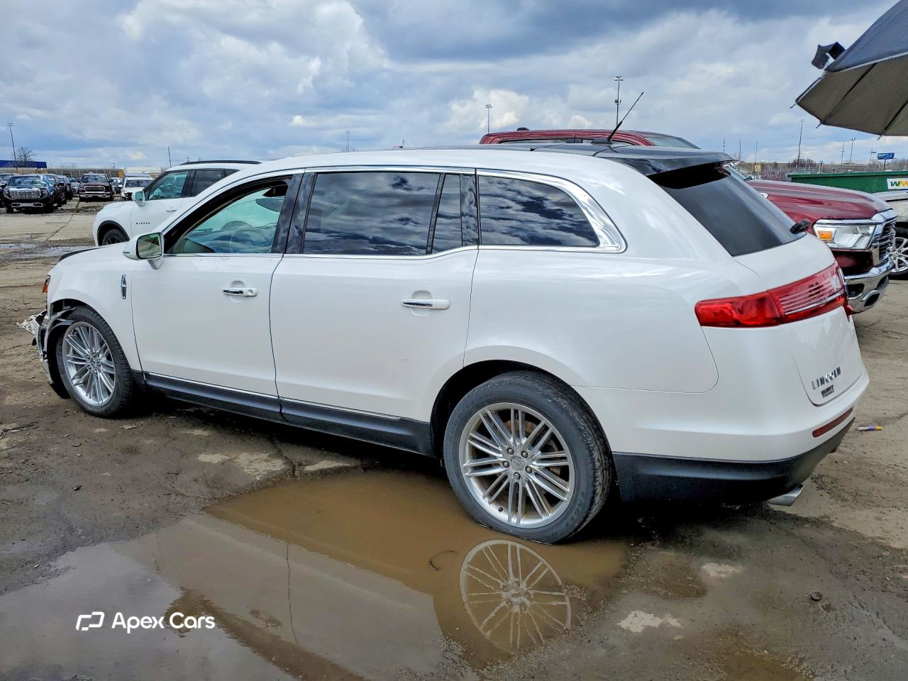 Lincoln MKT 2015