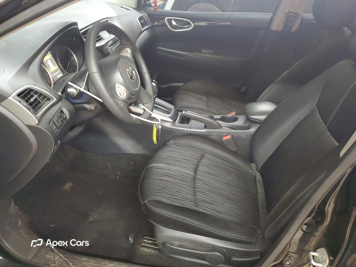 Nissan Sentra 2018