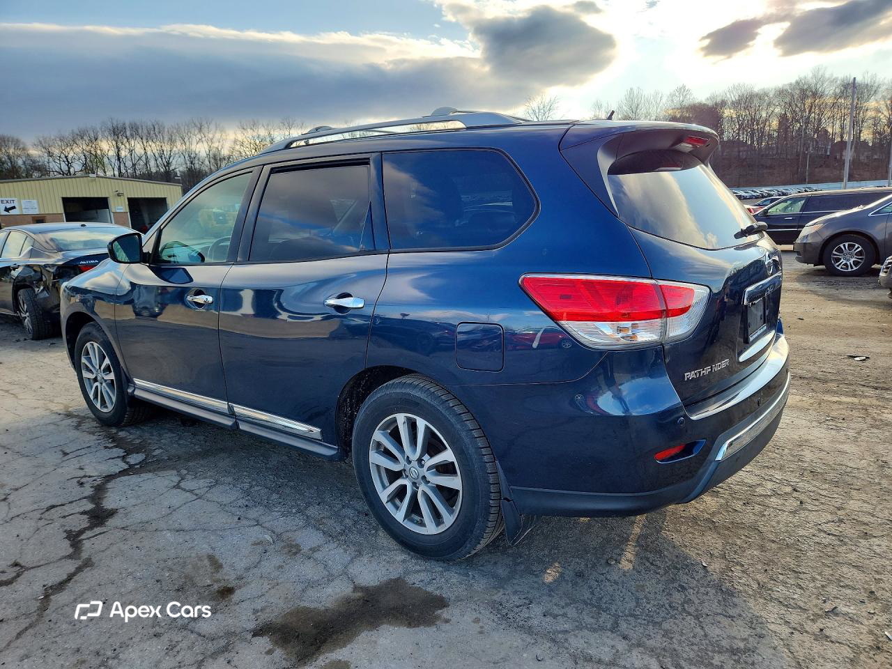 Nissan Pathfinder 2013