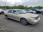 Lincoln Town Car 2010