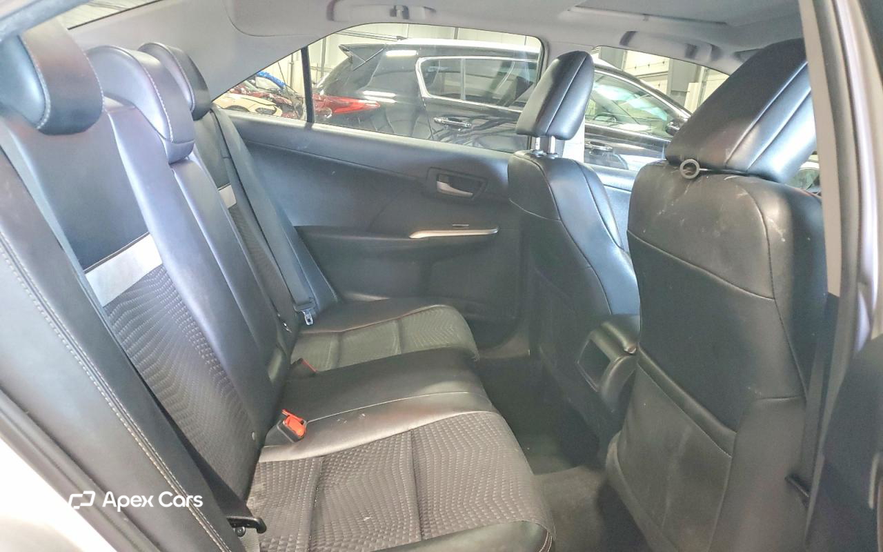 Toyota Camry 2012