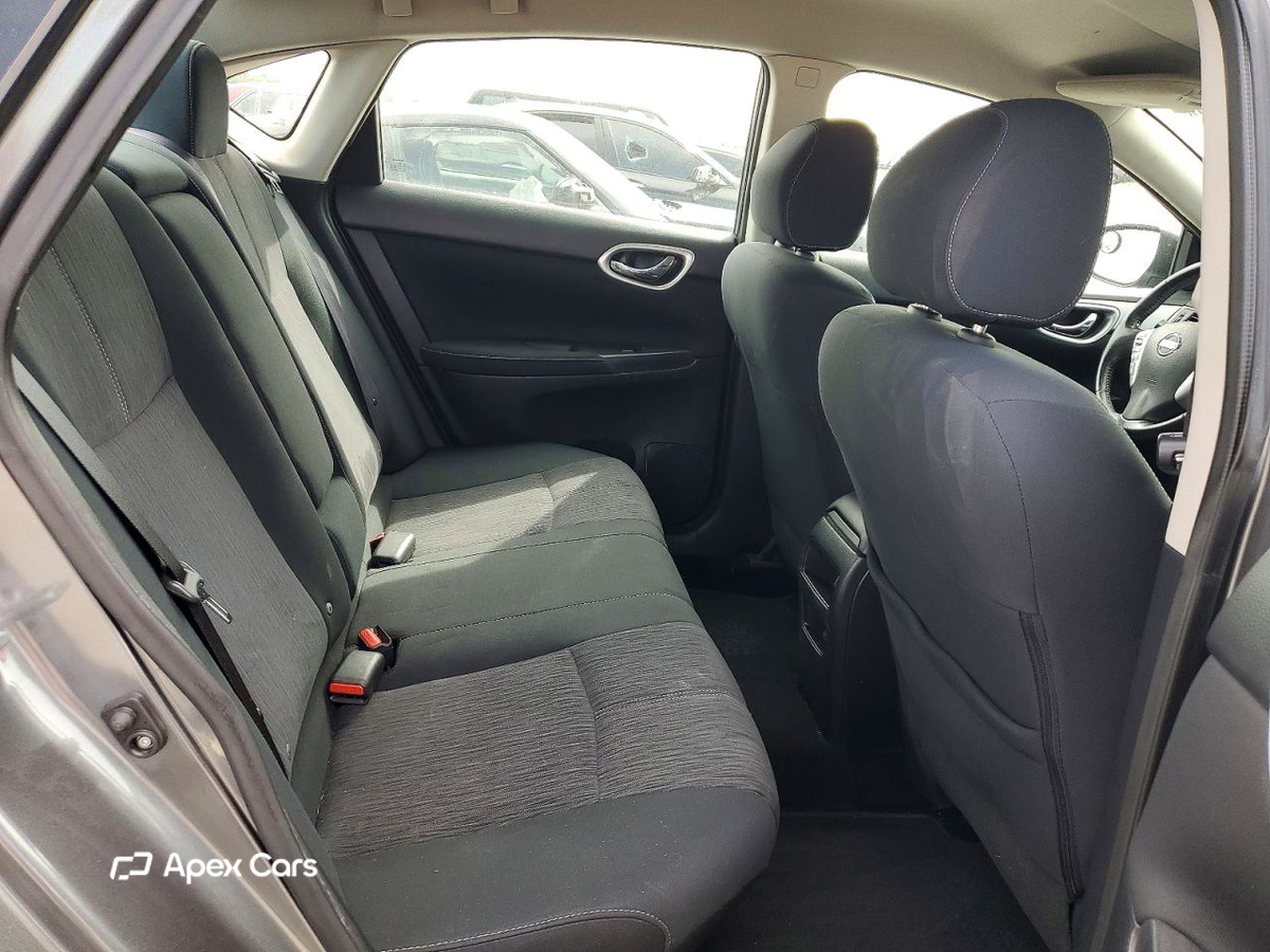 Nissan Sentra 2015