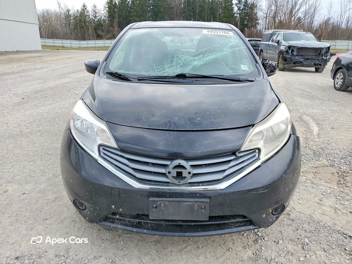 Nissan Versa 2016