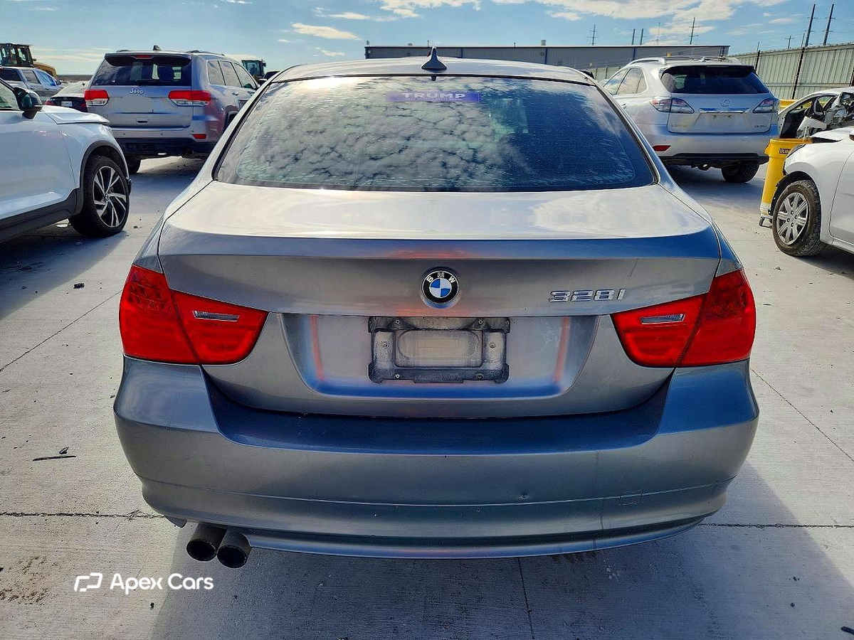 BMW Series 3 2009