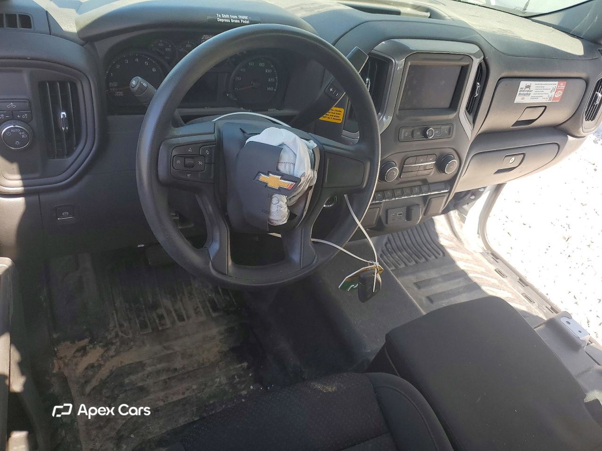 Chevrolet Silverado 2025