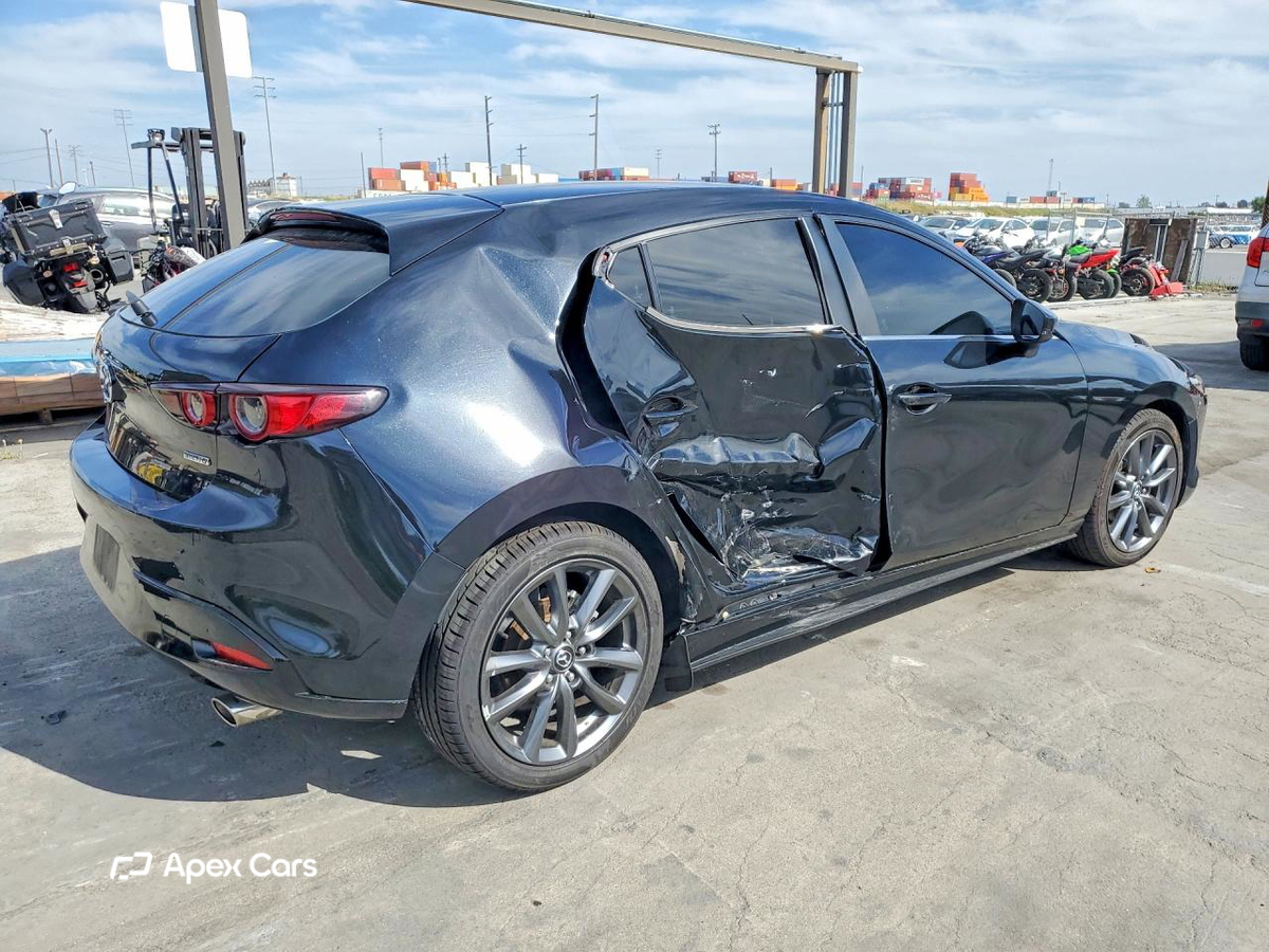 Mazda 3 2019