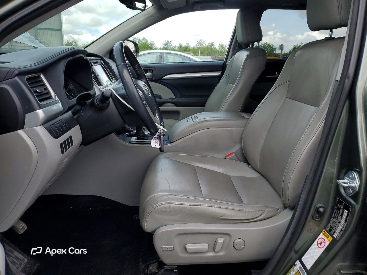 Toyota Highlander 2015