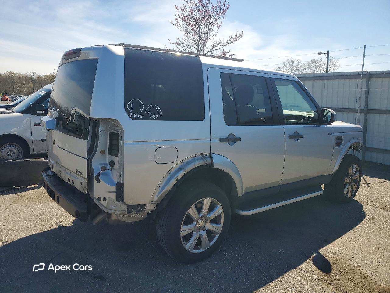 Land Rover LR4 2015